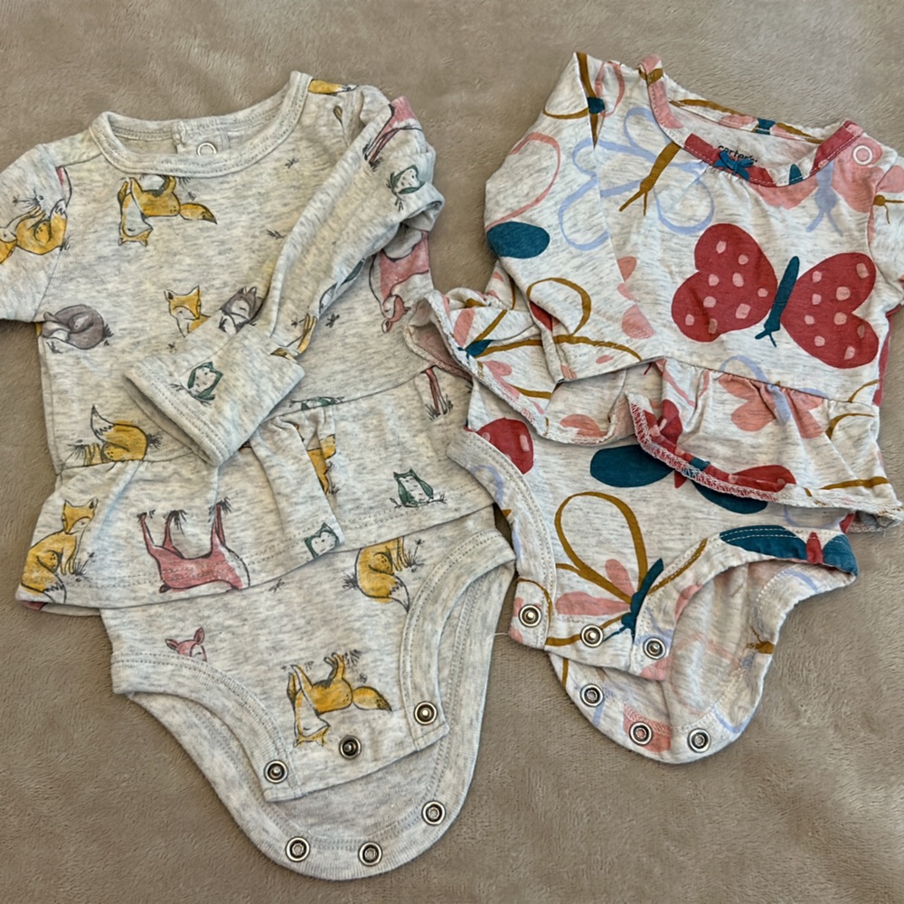 Carter’s Long Sleeve tops ~ Newborn